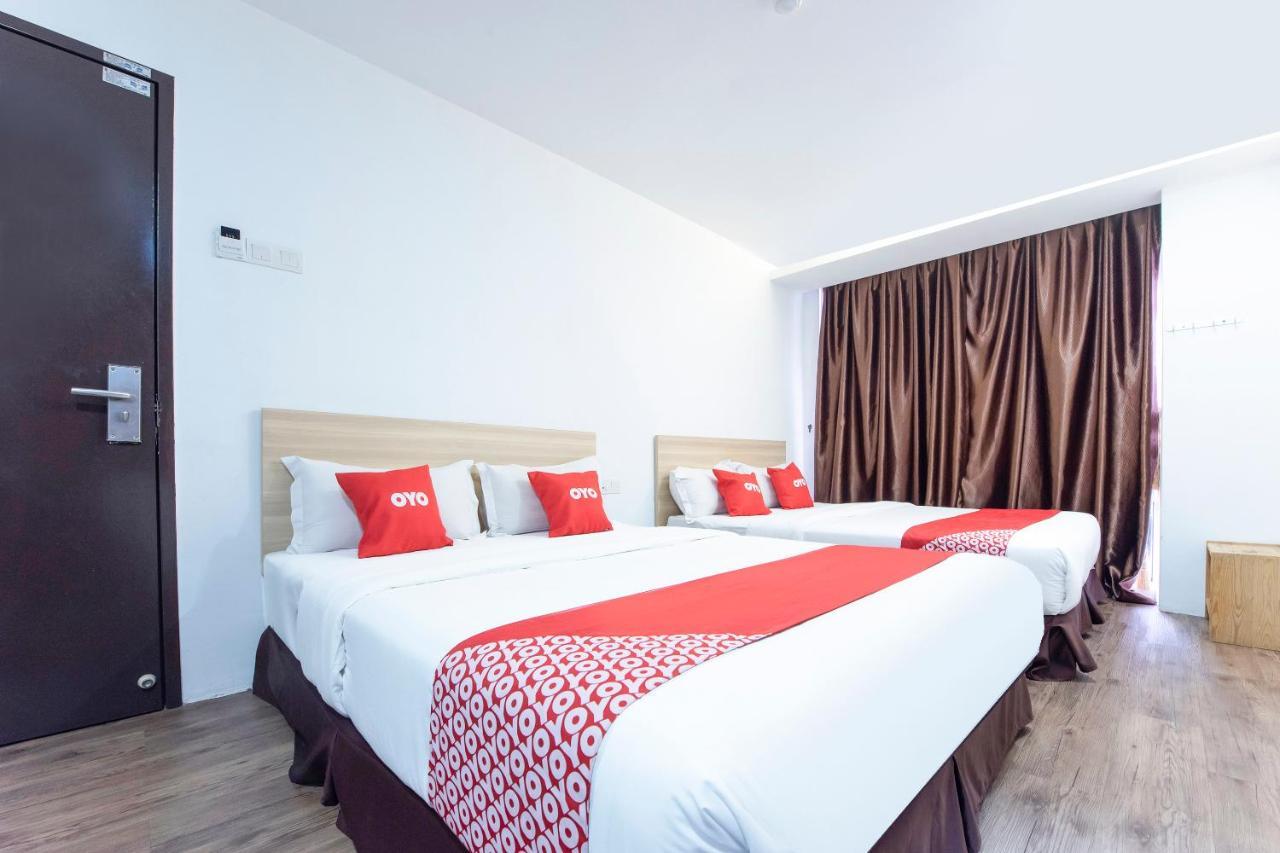 ג'והור בהרו Oyo 90403 North City Hotel מראה חיצוני תמונה