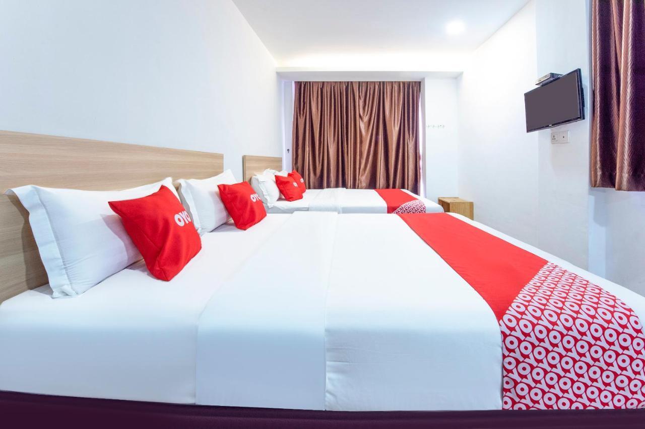 ג'והור בהרו Oyo 90403 North City Hotel מראה חיצוני תמונה